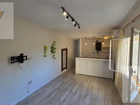 Departamento en Alquiler en Villa Elvira, $ 650.000