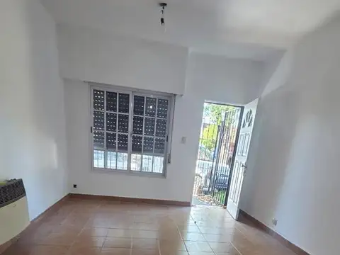 Depto Tipo Casa en Venta en Beccar, USD 105.000