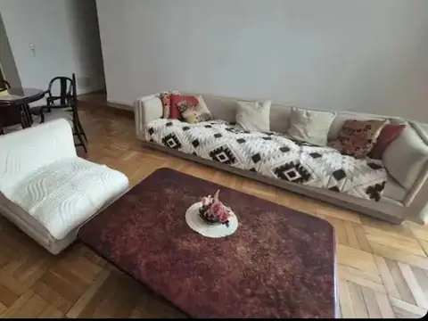 Departamento en Alquiler Temporal en San Nicolás, USD 1.700
