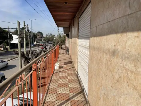 Casa, Locales, Salón, Galpón En Venta Cruce Castelar, Trujui