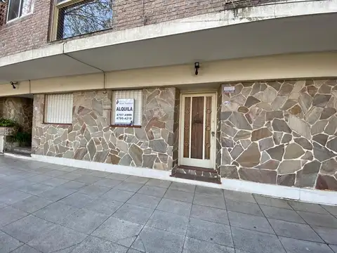 Muy buen departamento de 2 ambientes en planta baja