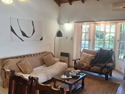 Casa en Alquiler en Los Troncos, USD 800