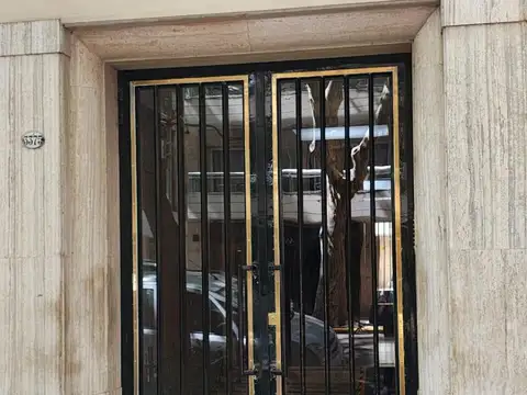 Lafinur 3300, Piso 3