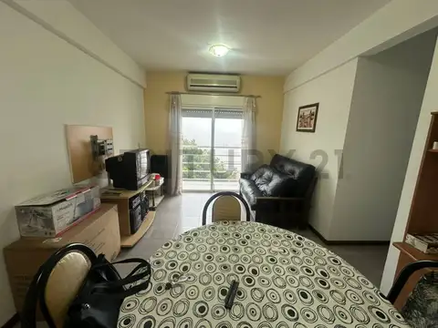 Departamento en Venta en Villa Raffo, USD 80.000