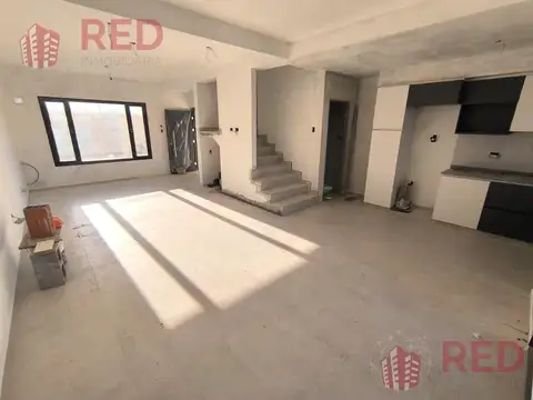 Depto Tipo Casa en Venta de 3 ambientes