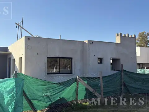 Casa en venta en Santa Elisa, Pilar del Este, Calle Torra 2814