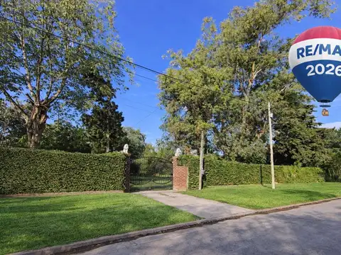 VENTA  CASA QUINTA 3AMB V DEL PINO PILETA