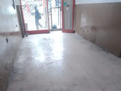 Avenida Rivadavia 8600