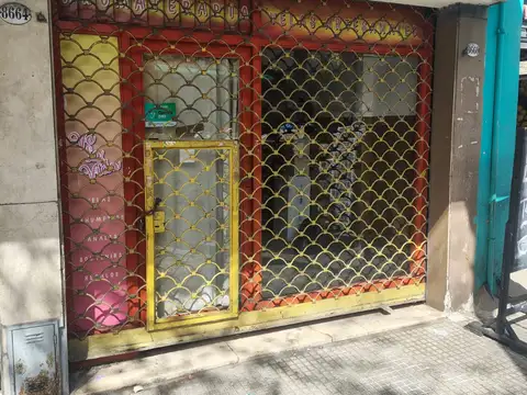 LOCAL de 4.33 por 21.75
