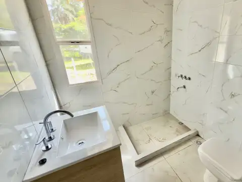 Casa en Venta al Este