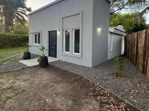 VENTA CASA TRES AMBIENTES APTO CREDITO LOMA VERDE