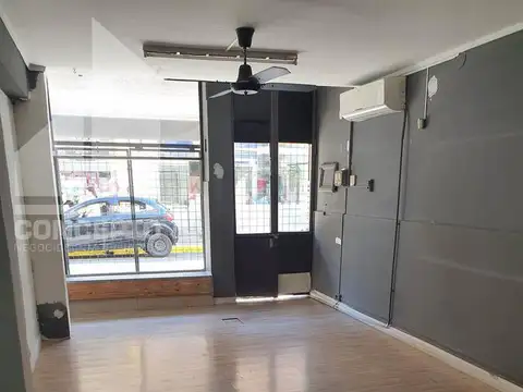 Irigoyen Freyre 2500