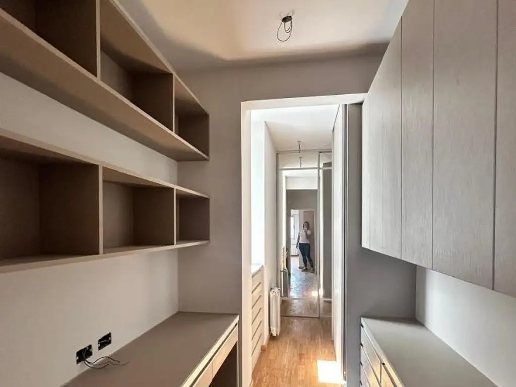 Gregorio De Laferrere 1100, Piso 8