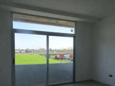 OFICINA COMERCIAL SOBRE COLECTORA