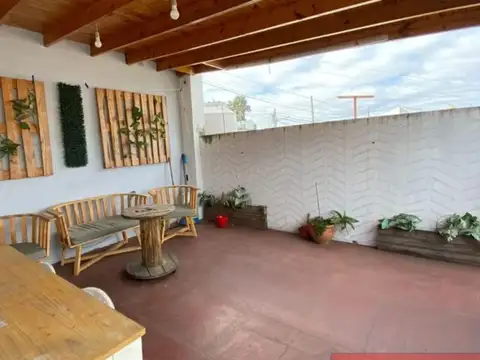 ALQUILER PH 2 AMBIENTES SUPER AMPLIO CON TERRAZA