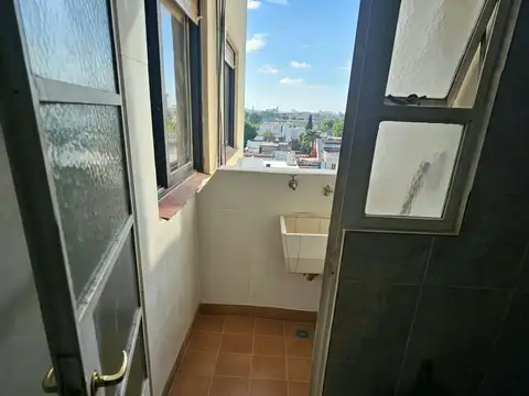 DEPARTAMENTO EN VENTA EN AVELLANEDA
