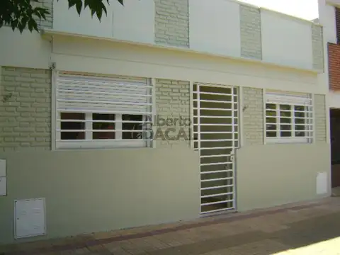 Casa en Alquiler en 36/6 y 7 La Plata - Alberto Dacal Propiedades