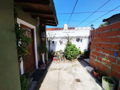 Depto Tipo Casa en Venta de 4 ambientes
