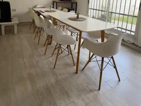 CASA EN LOTE PROPIO - POSIBILIDAD MENOR VALOR