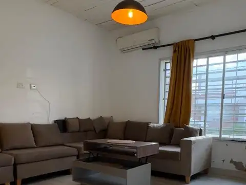 Casa en Venta en Villa Luzuriaga, USD 180.000
