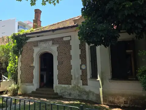 FLORIDA - Clásica casa de estilo neocolonial