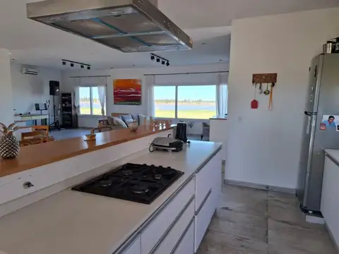 Casa en Alquiler en Haras De Funes, USD 2.400