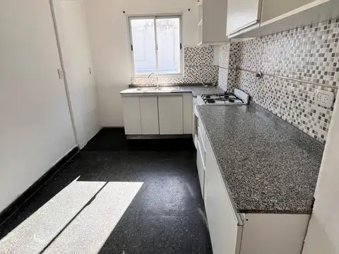 Departamento 3 amb Lanus centro VENDO/PERMUTO