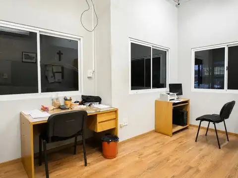GALPÓN - BARRIO MAYORAZ - J. P. LÓPEZ 3155