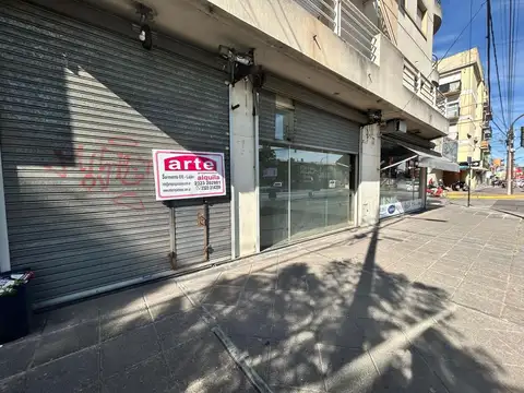 local en alquiler lujan Humberto al 900