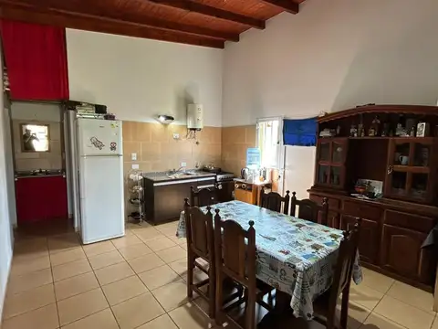 VENTA COMODA CASA 1 DORM SANTA MONICA