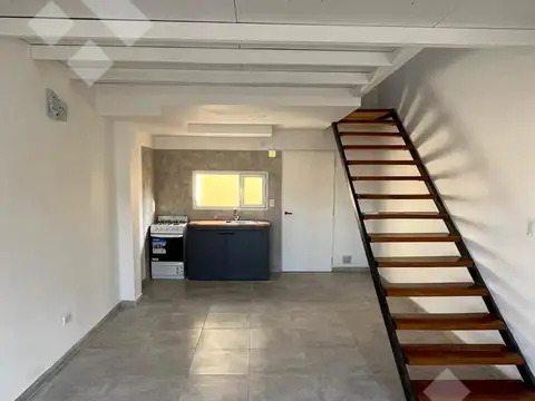 Depto Tipo Casa en Venta de 2 ambientes