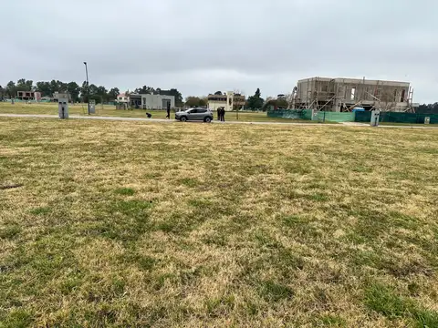 Terreno en Venta 15  mts Frente