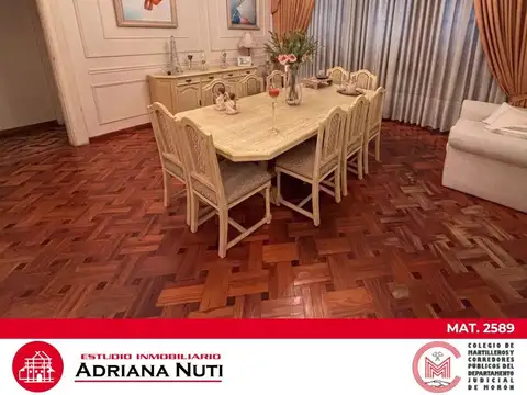 Haedo, nueve ambientes. Histórica casa