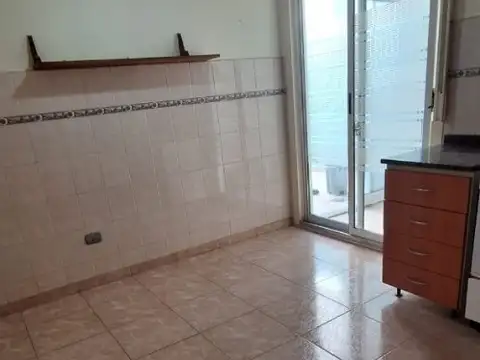 MONTE CASTRO.SAN BLAS 5200 PH 3 AMB.AL FTE.EN PLANTA BAJA AMPLIOS AMBIENTES MUY LUMINOSO!