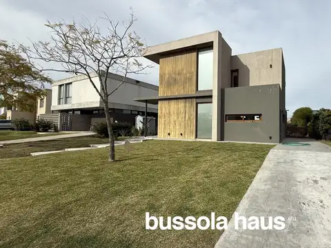 Casa en Alquiler de 2 dormitorios