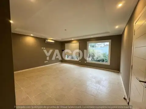 Casa nueva en venta - 3 dormitorios, 2 cocheras - jardín - 330mts2 - Barrio UNCAS, Tandil