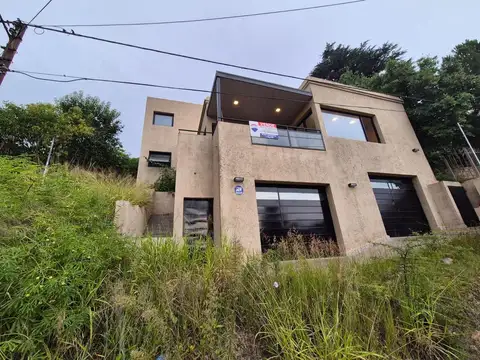 VENTA CASA 3D A ESTRENAR PROX CENTRO RIO CEBALLOS