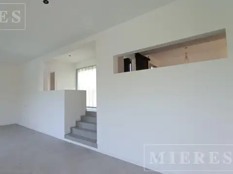 Casa en Venta en San Matias, USD 284.000
