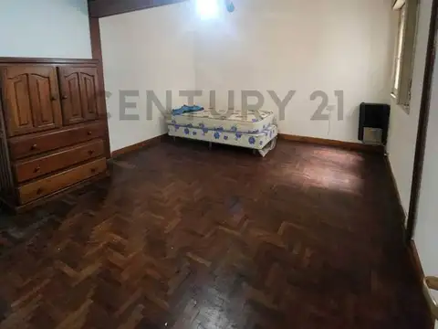 ALQUILER PH 2 DORM LA PLATA
