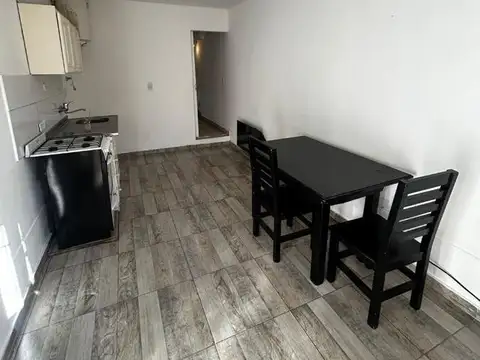 Casa con 4 departamentos en venta – Ideal inversor