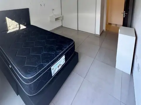 Vendo Casa Moderna en Docta Boulevard con pileta