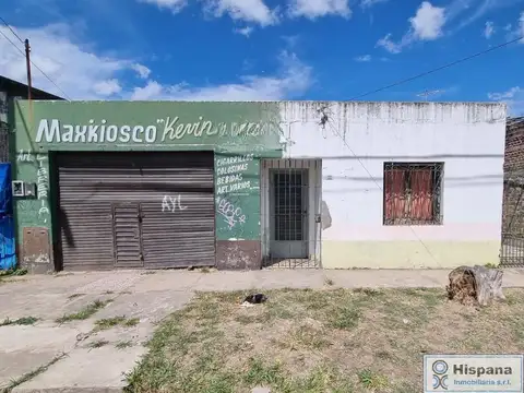 Casa y local en venta, sobre la calle Arteaga. En Manuel Alberti, Pilar. Ideal inversores!!