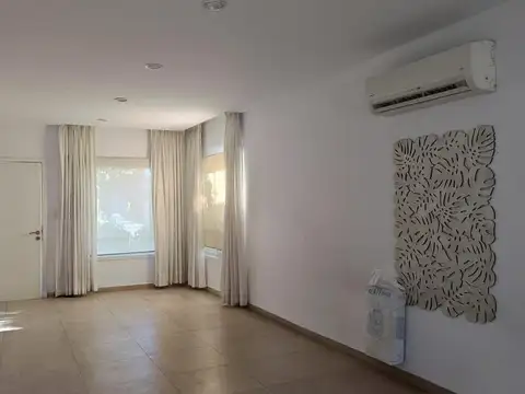 Casa en venta en Country Banco Provincia