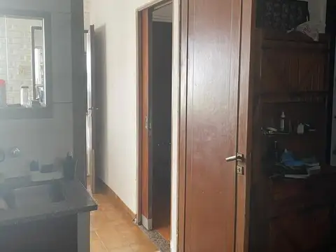 Depto Tipo Casa 6 ambientes con 2 baños