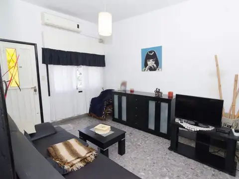 PH EN VENTA 4 AMB LOMAS DEL MIRADOR ACEPTA PERMUTA