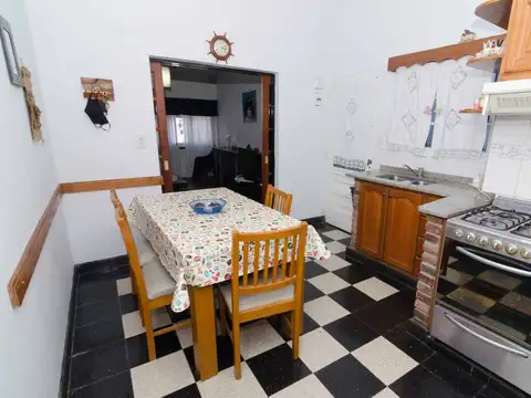 Depto Tipo Casa en Venta de 4 ambientes