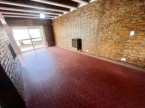Casa en Alquiler de 3 dormitorios