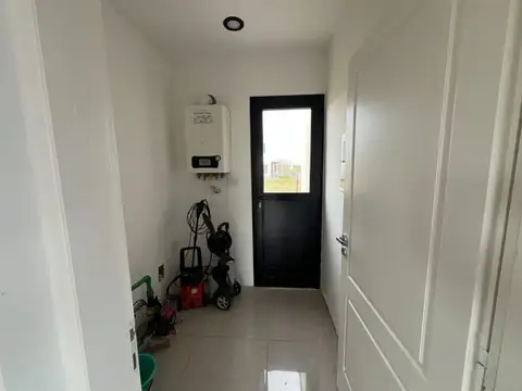 Casa en Alquiler en Belen de Escobar, USD 1.600