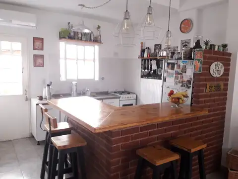 Excelente 2 ambientes con patio. Barrio Canguro