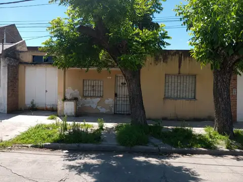 Casa en Venta en Isidro Casanova, Partido de La Matanza